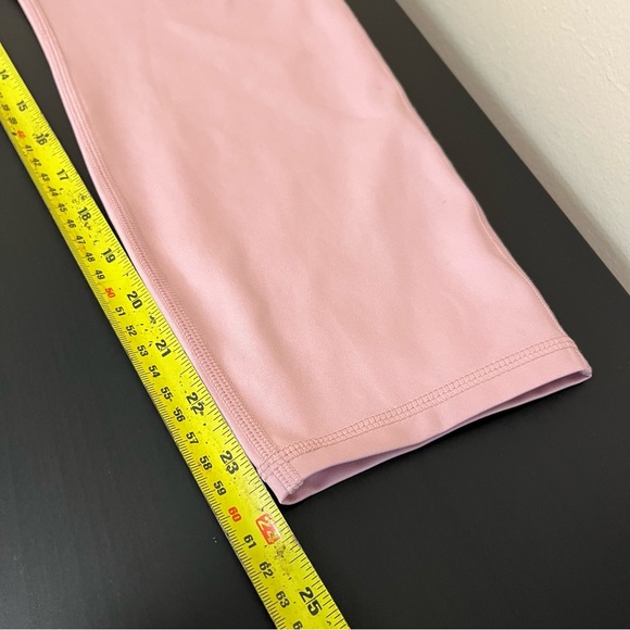 Fabletics Salar Statement Ultra Cool Rosebloom Shine Leggings - Picture 11 of 12